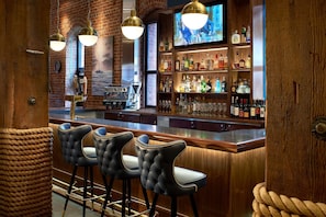 Bar (in der Unterkunft)