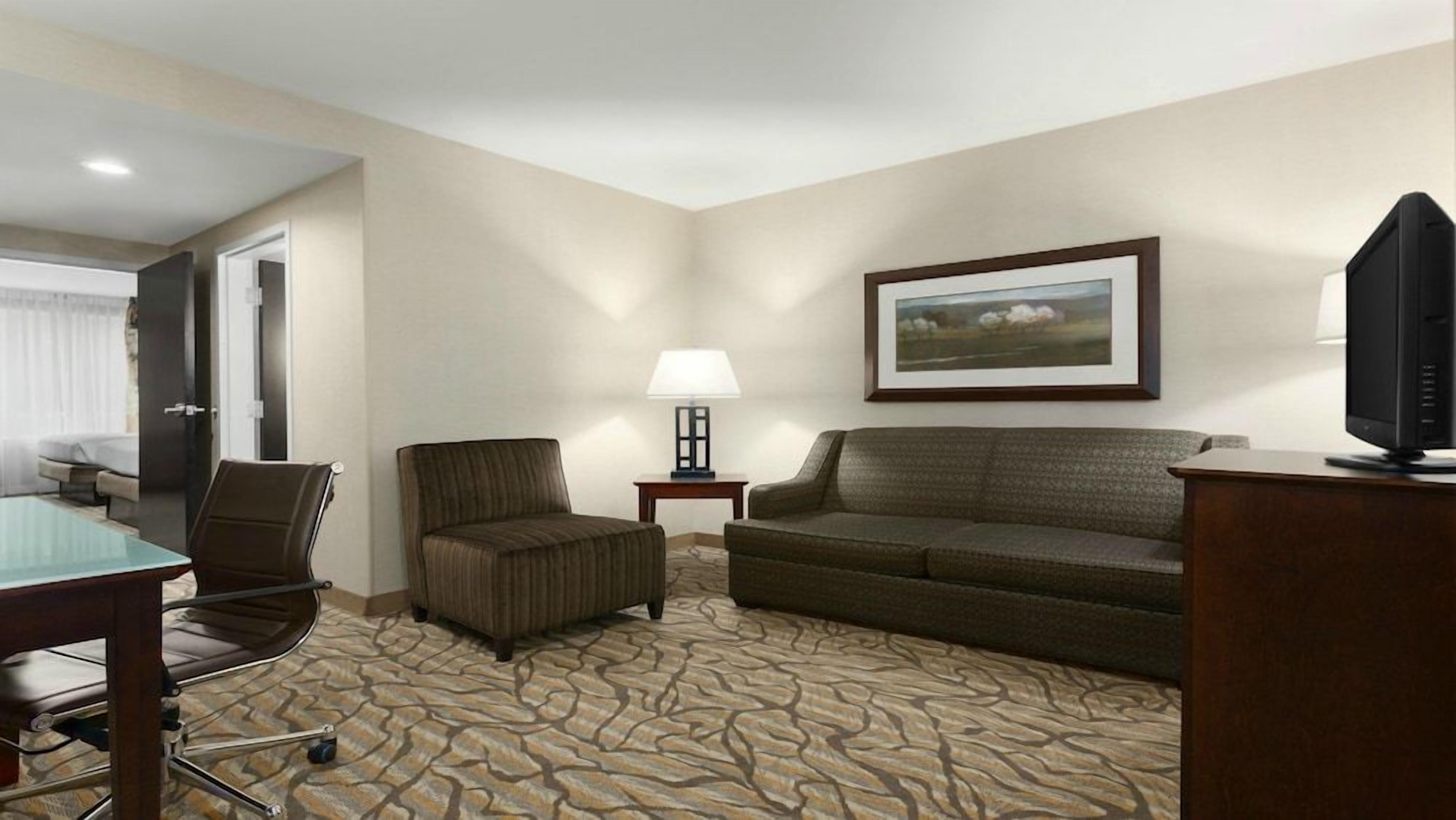 2-bedroom Suite At A  Hotel - Williamsburg, VA