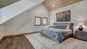 4 habitaciones, escritorio, tabla de planchar con plancha y wifi gratis