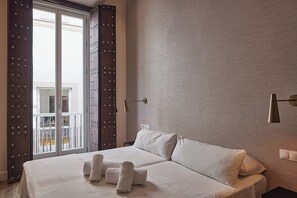 1 bedroom, blackout drapes, soundproofing, free WiFi