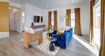 Newly Built Bloomington Oasis: 4bd/2.5br & Backyard, 10mins to IUB & Downtown