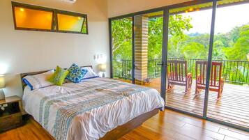 2 bedrooms, blackout curtains, iron/ironing board, free WiFi