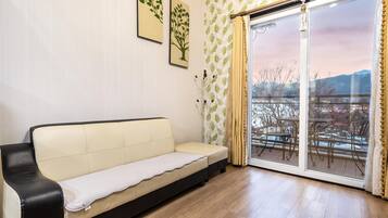 Habitación básica, 1 habitación (lemon yeoseos) | 1 dormitorio y wifi gratis