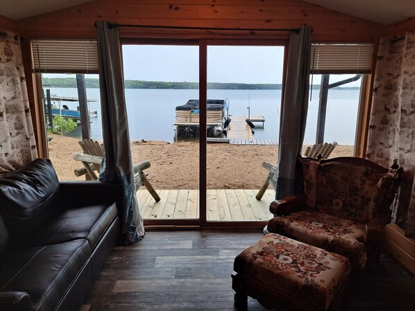Interior - Brand new remodel, fantastic 1 bedroom on Lake Shamineau. (Motley)