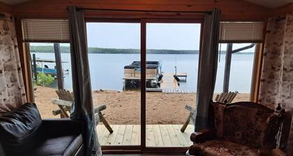 Brand new remodel, fantastic 1 bedroom on Lake Shamineau.