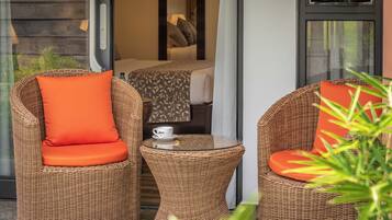Executive Room, 1 Double Bed | Terrace/patio
