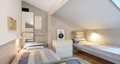 Apartment 'Ferienwohnung Pöttner' with Balcony and Wi-Fi