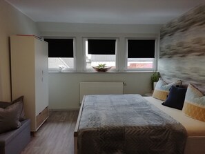 1 camera, ferro/asse da stiro, Wi-Fi gratuito, lenzuola