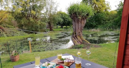 Appartement 'Am Froschteich' avec terrasse privée, jardin partagé et Wi-Fi