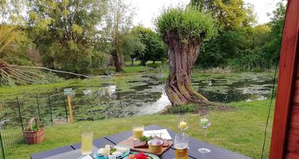 Appartement 'Am Froschteich' avec terrasse privée, jardin partagé et Wi-Fi