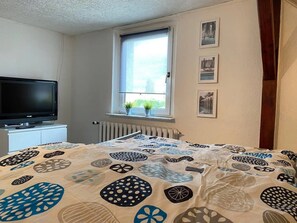 2 habitaciones, wifi gratis y ropa de cama 