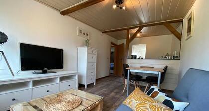 Ferienwohnung 'Schöne Dachgeschosswohnung' mit WLAN
