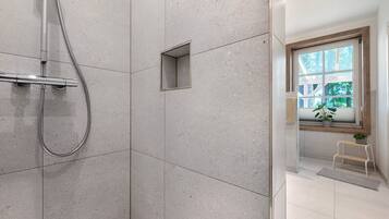 Dusche, Haartrockner