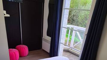 2 chambres, fer et planche Ă repasser, lit parapluie, Wi-Fi gratuit