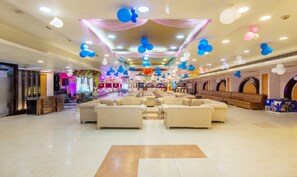 Banquet hall - Treebo Royal Palace, New Delhi (New Delhi)