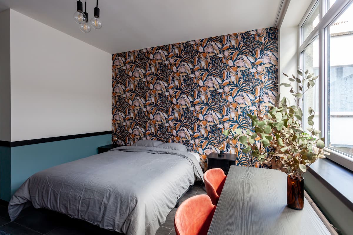 Hochwertige Bettwaren, Select-Comfort-Betten, Schreibtisch