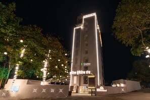 Exterior - Treebo Premium Heritage Grand, Thane (Thane)