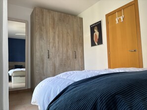 3 camere, ferro/asse da stiro, Wi-Fi gratuito, lenzuola