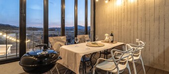 Gyeongju EL Poolvilla Pension