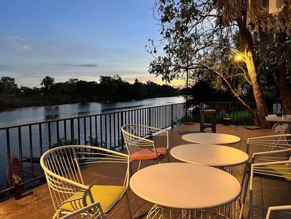 Exterior - Morocco blue cafe by chilong river farm  (Kosum Phisai)