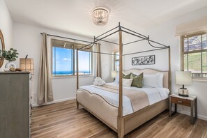 7 bedrooms, desk, iron/ironing board, travel crib