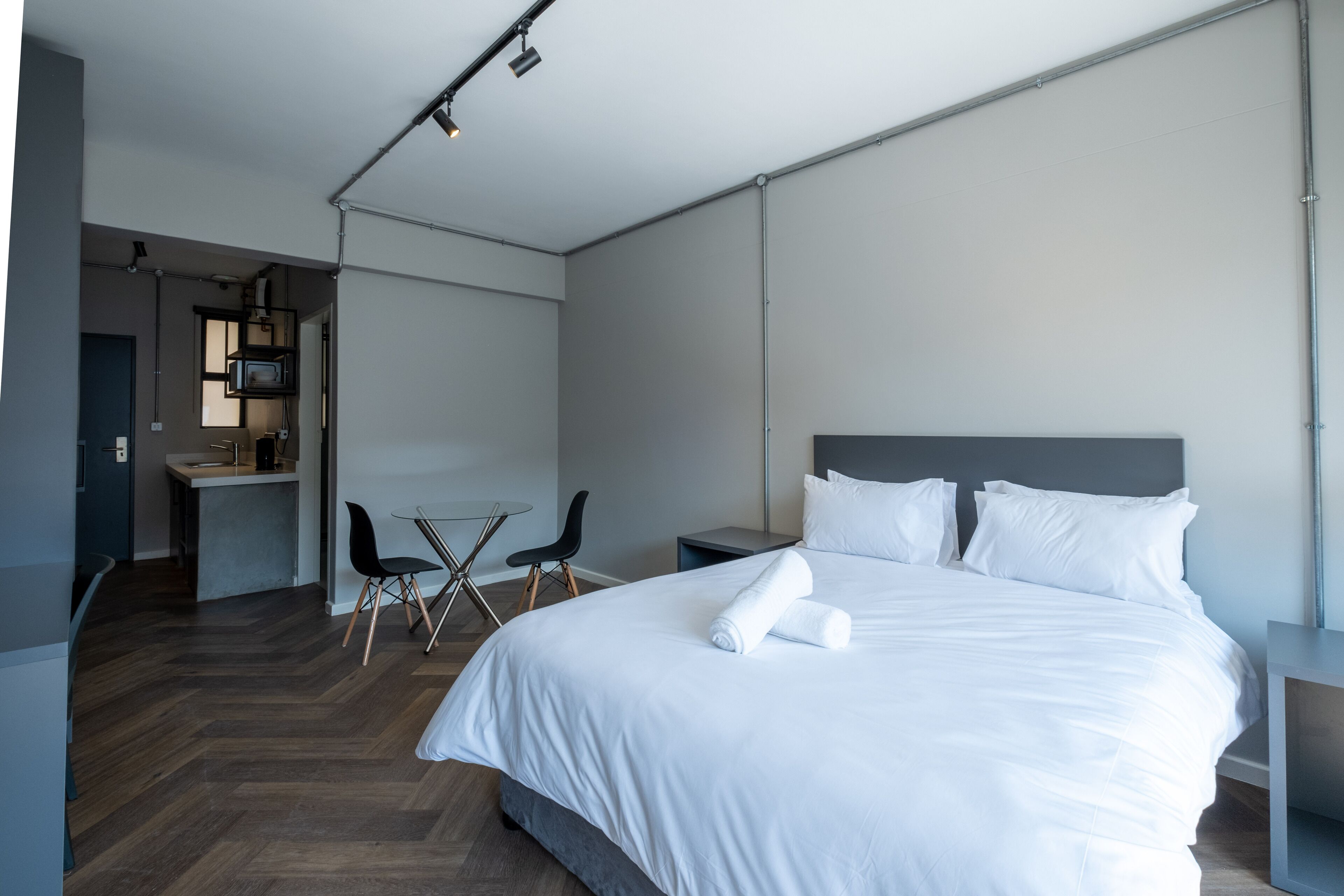 Foto - Inn & Out Plus Rosebank