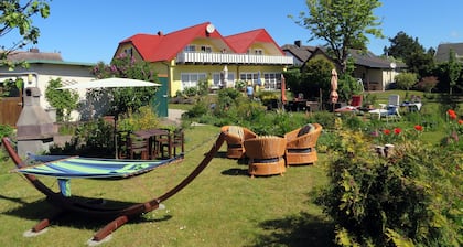 Viel Natur und Idyllische Umgebung - Ferienhaus Honigtopf Häuschen Kormorannnest