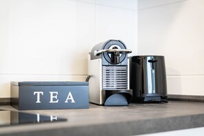 Coffee and/or coffee maker - Apartmento Green I Zentral I W-lan I Netflix I Modern (Magdeburg)