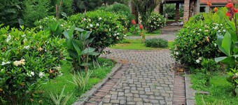 Stod Villas Namugongo Sonde, private and quiet