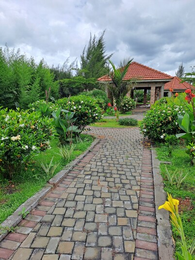 Stod Villas Namugongo Sonde, private and quiet