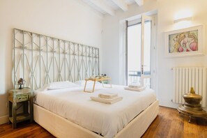 2 dormitorios, tabla de planchar con plancha, wifi y ropa de cama
