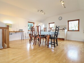 Dining - Little Fernleigh (Helston)