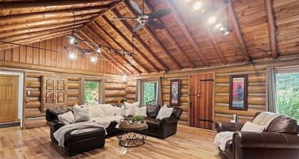 Cabin Retreat | Hot Tub | Pool | Game Room | FLX