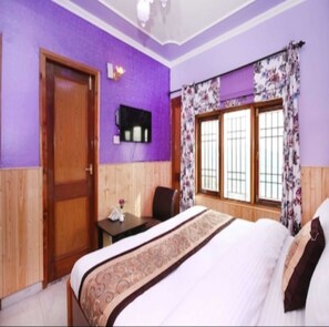 Quarto luxo | 1 quarto, Wi-Fi de cortesia