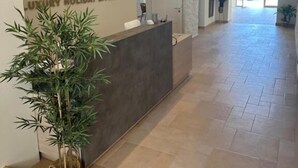 Reception - Kea Bliss (Kea)