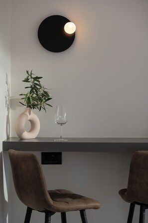 Basic Apartment | Living area | Flat-screen TV - Enaria (Nafplio)
