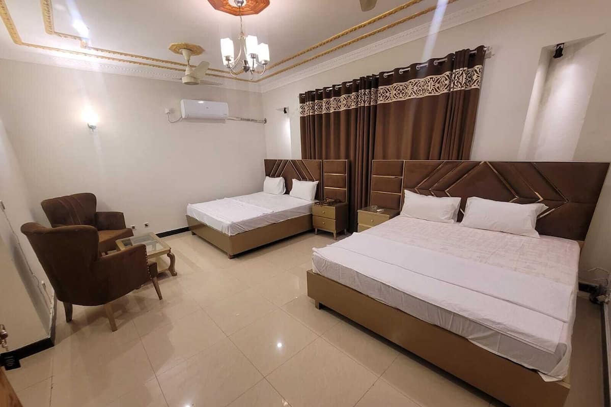 Suite | Escritorio, insonorización y wifi gratis