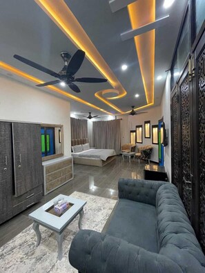 Lobby sitting area - Dream Inn Guest House Islamabad (Islamabad)