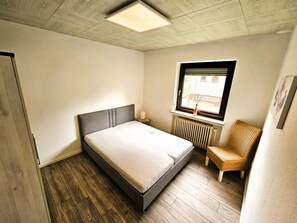 2 Schlafzimmer, WLAN, Bettwäsche