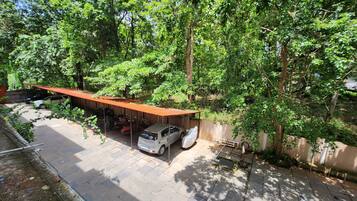 Deluxe Room, Balcony | Balcony view