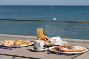Tägliches inbegriffenes großes Frühstück