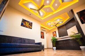 Lobby - Hotel Jsr Kedar (Varanasi)