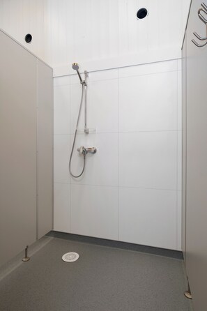 Shared bathroom - Utladalen Camping (Ardal)