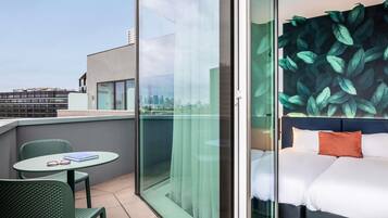 Standaard kamer, 2 eenpersoonsbedden | Verduisterende gordijnen, geluiddichte muren, gratis wifi