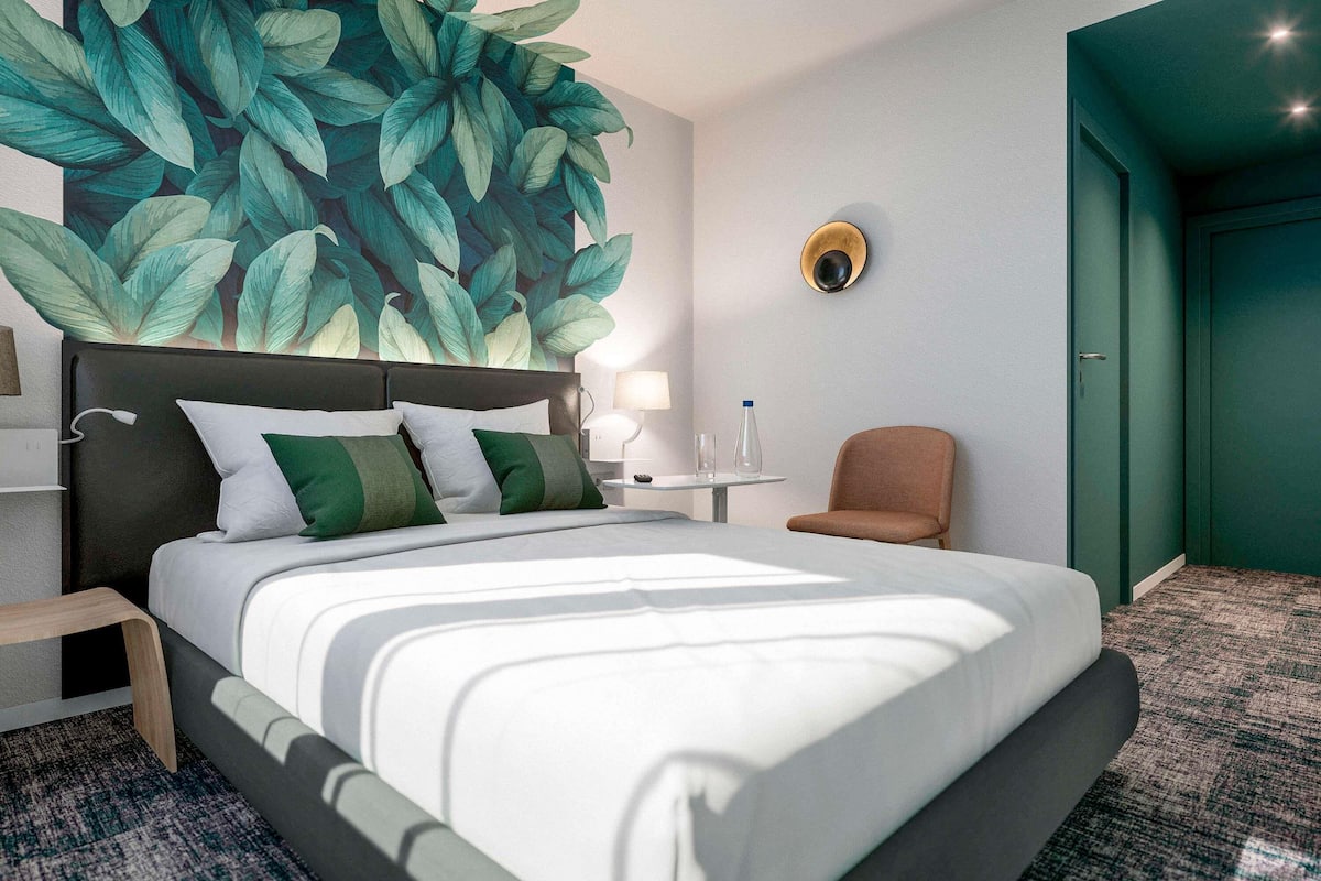 Ropa de cama de alta calidad y cortinas blackout