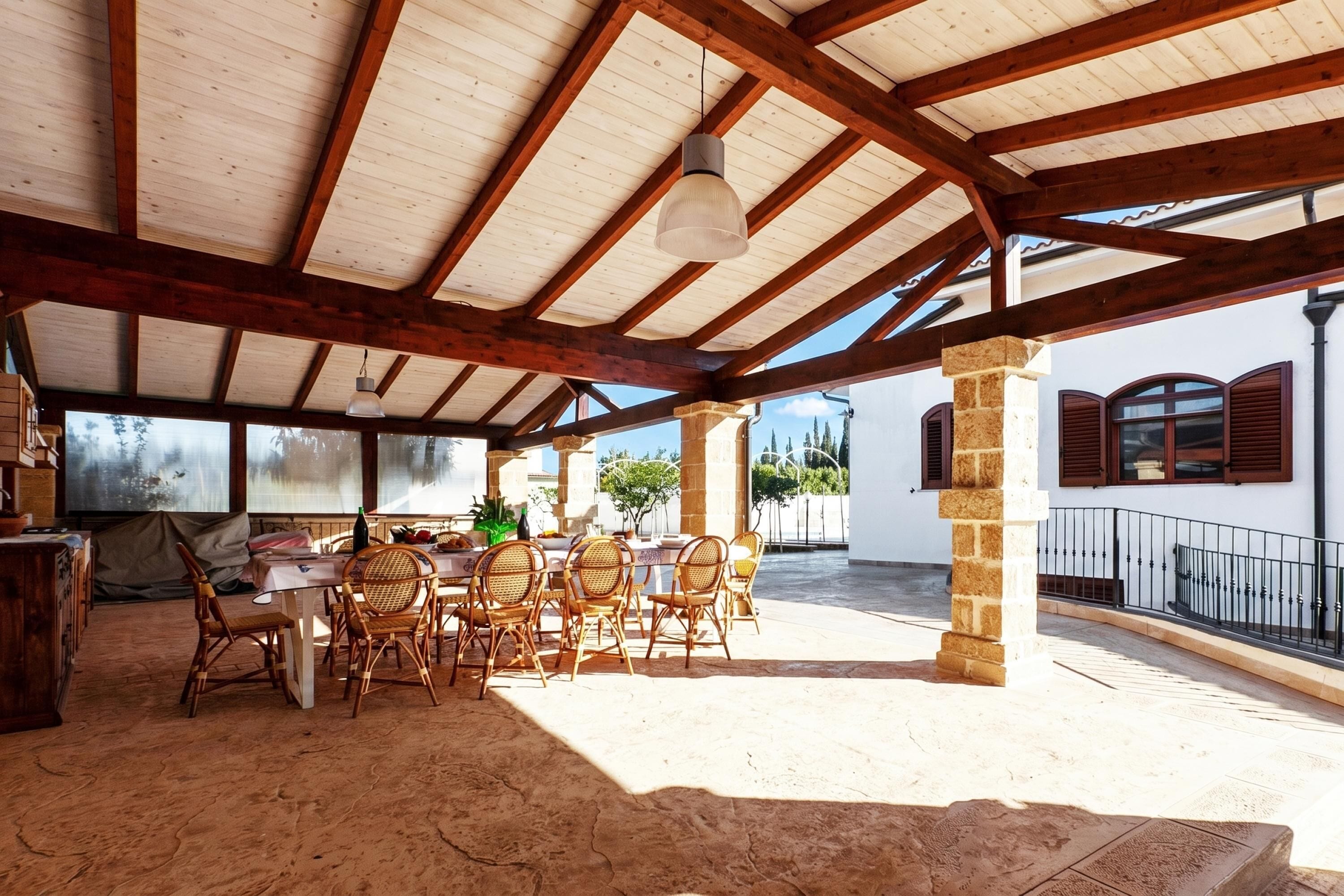 Familienvilla, 6 Schlafzimmer, Balkon (Tenuta San Cassiano With Garden And) | Speisen im Freien