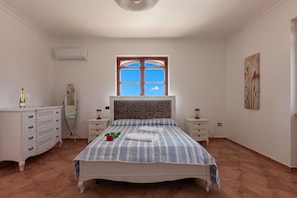 Villa familiar, 6 habitaciones, balcón (Tenuta San Cassiano With Garden And) | 6 habitaciones 