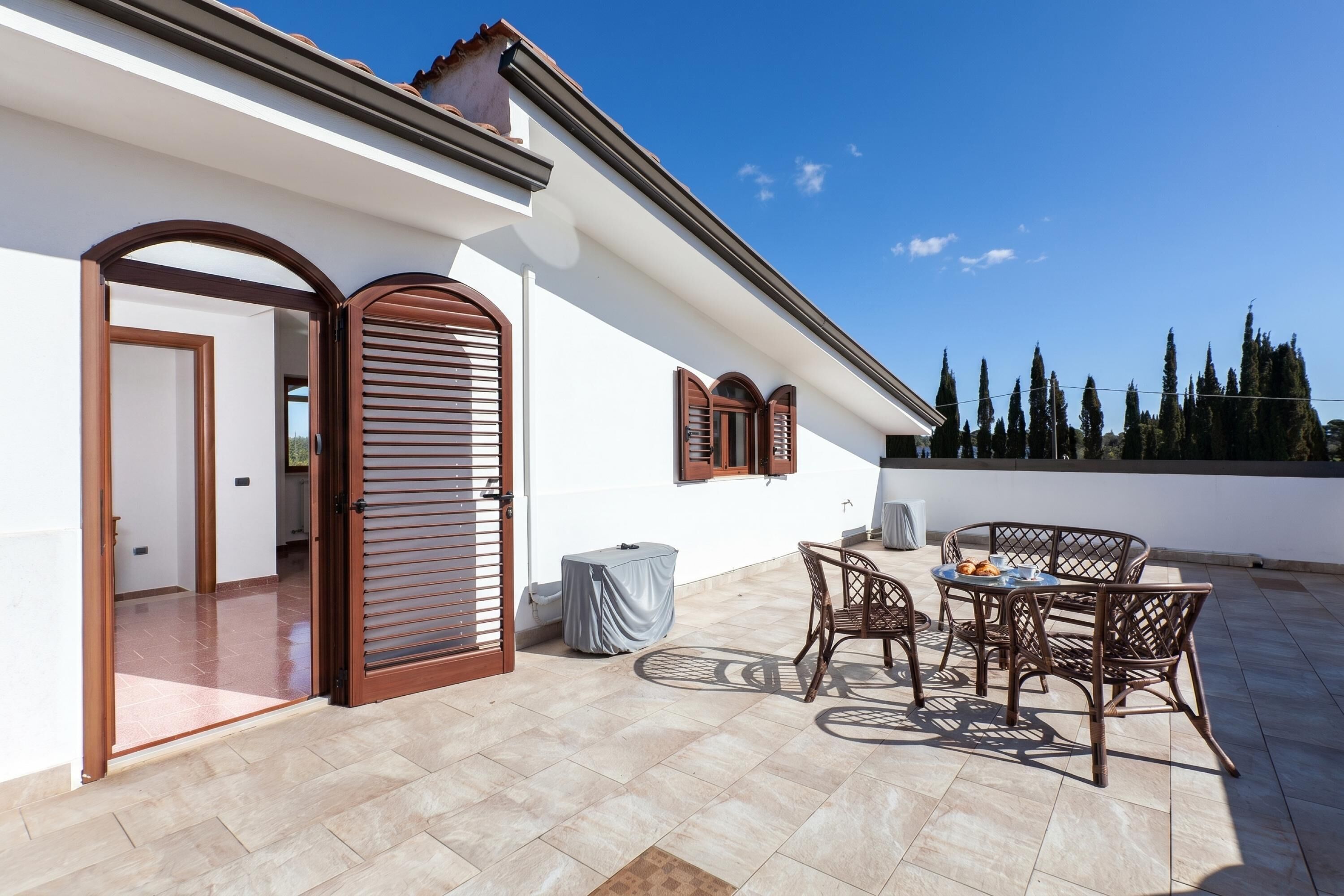 Familienvilla, Mehrere Schlafzimmer (Tenuta San Cassiano With Garden And) | Speisen im Freien