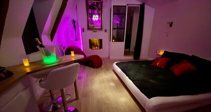 Suite Romantique SPICY KISS avec PiĂšce SecrĂšte