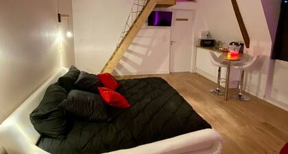 Suite Romantique Spicy Kiss Avec Pièce Secrète